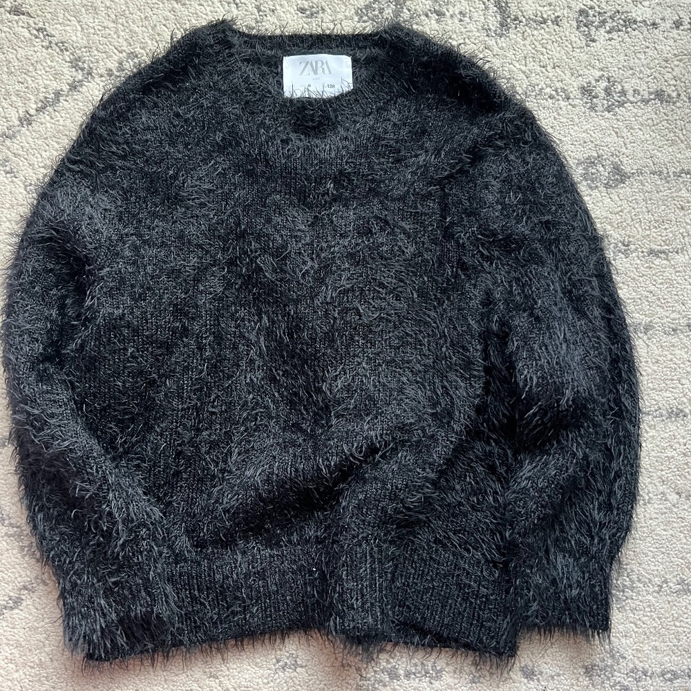 Zara girls eyelash sweater